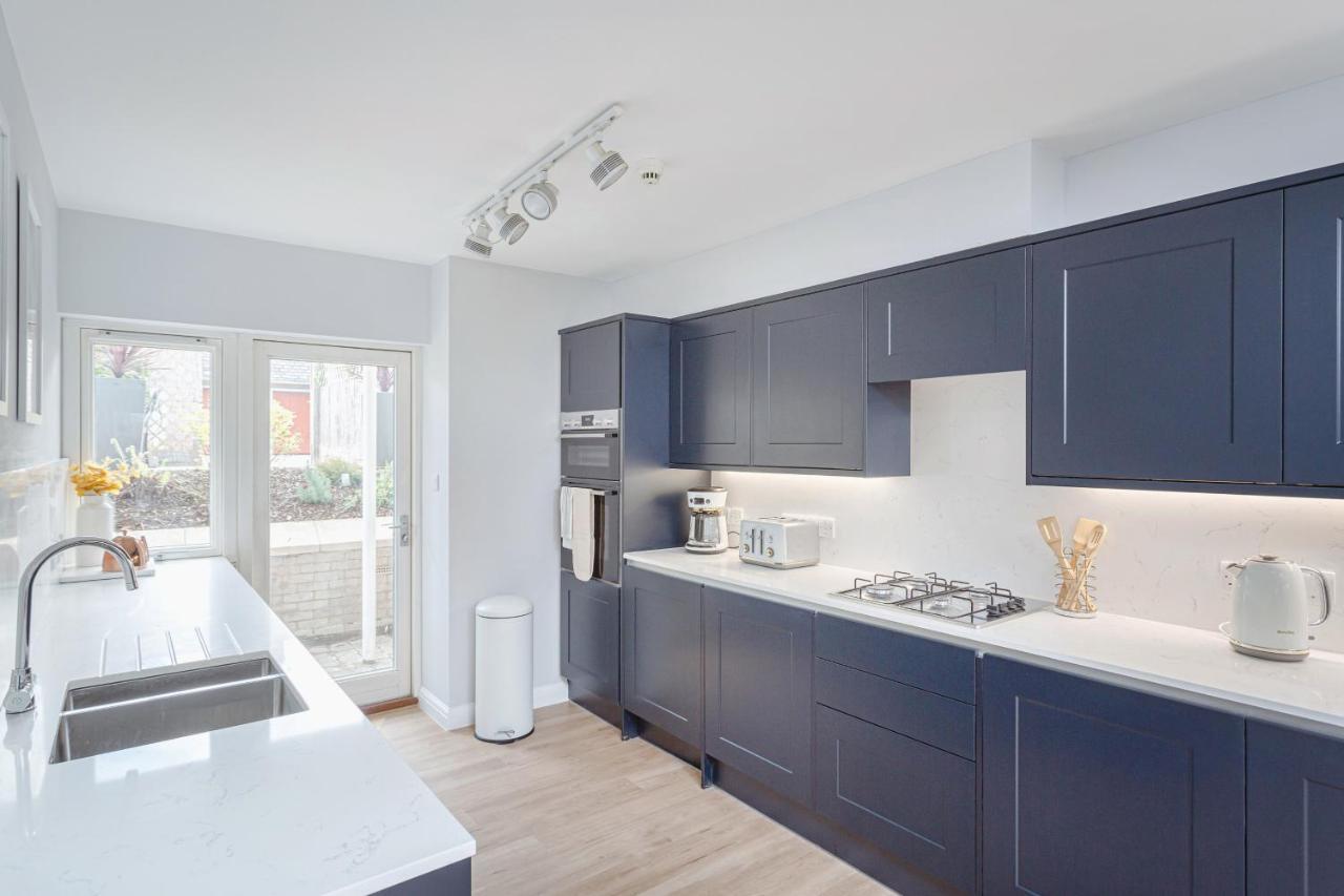 3 Bedroom Jesus Green Townhouse With Parking كامبريدج المظهر الخارجي الصورة